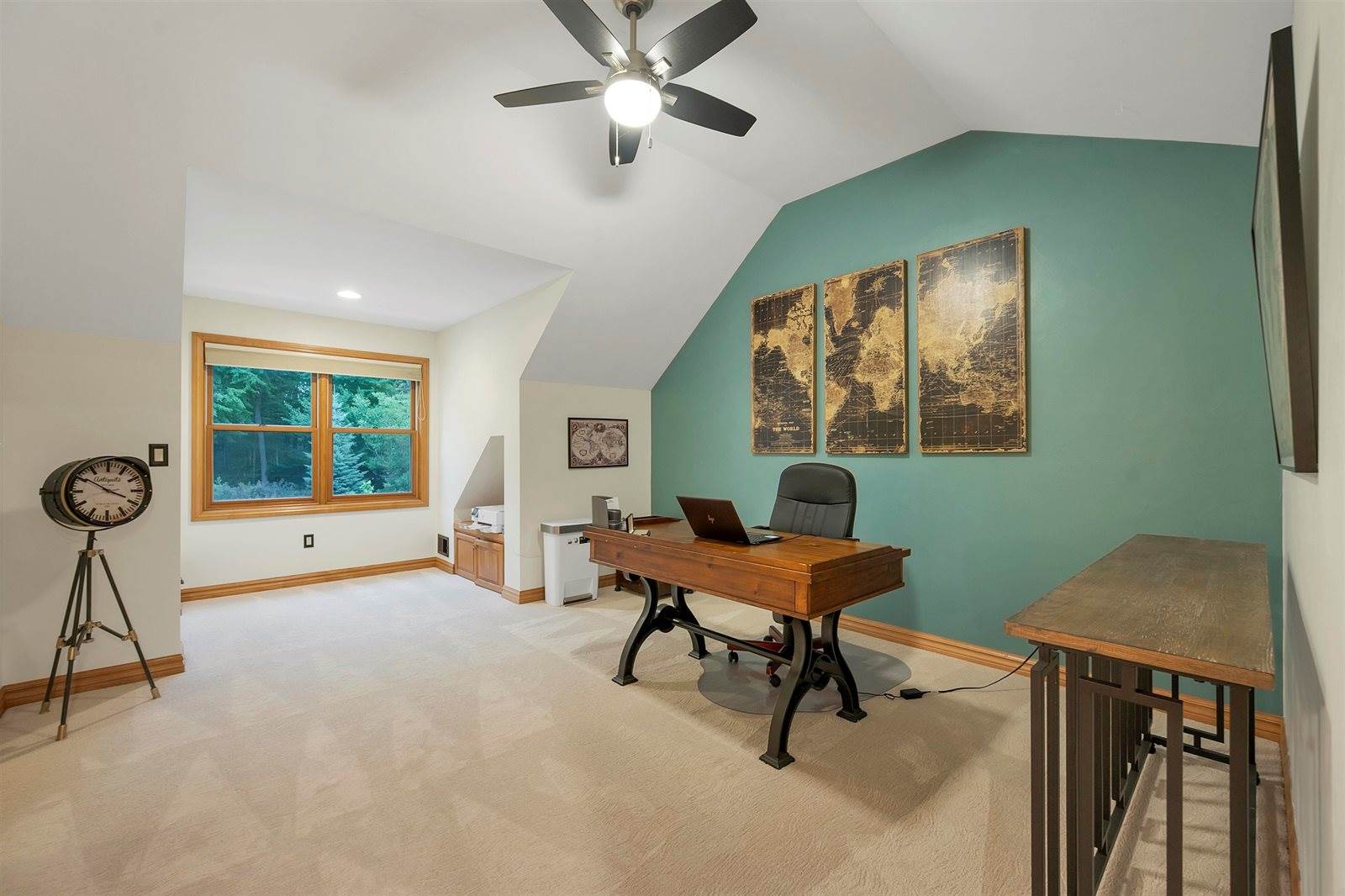 2919 Shelter Creek Court, Green Bay, WI 54313