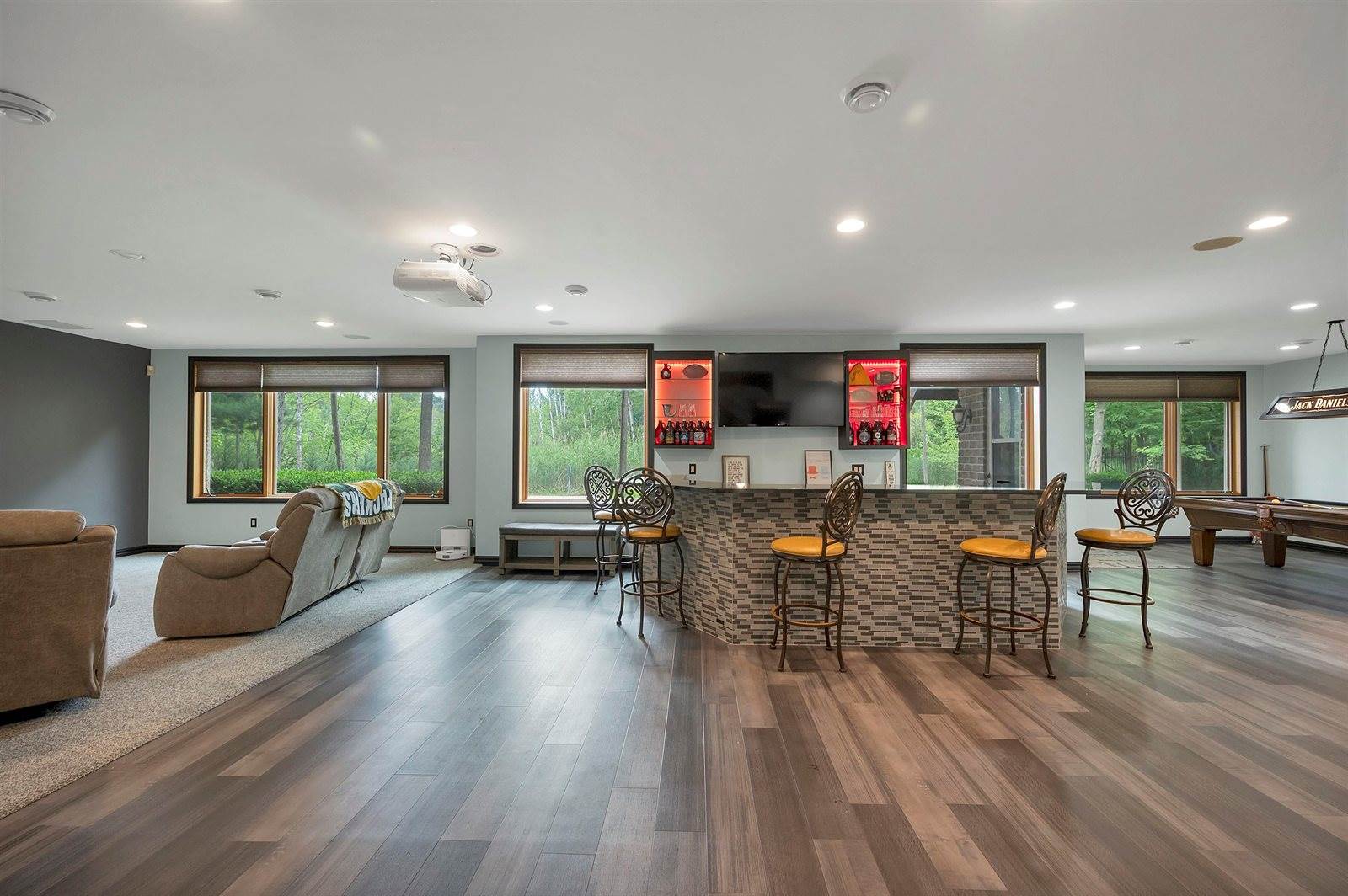 2919 Shelter Creek Court, Green Bay, WI 54313