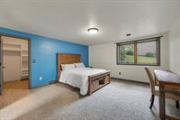 2919 Shelter Creek Court, Green Bay, WI 54313