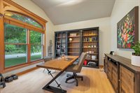 2919 Shelter Creek Court, Green Bay, WI 54313