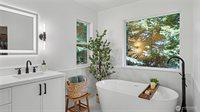 14719 102nd Avenue NE, Bothell, WA 98011