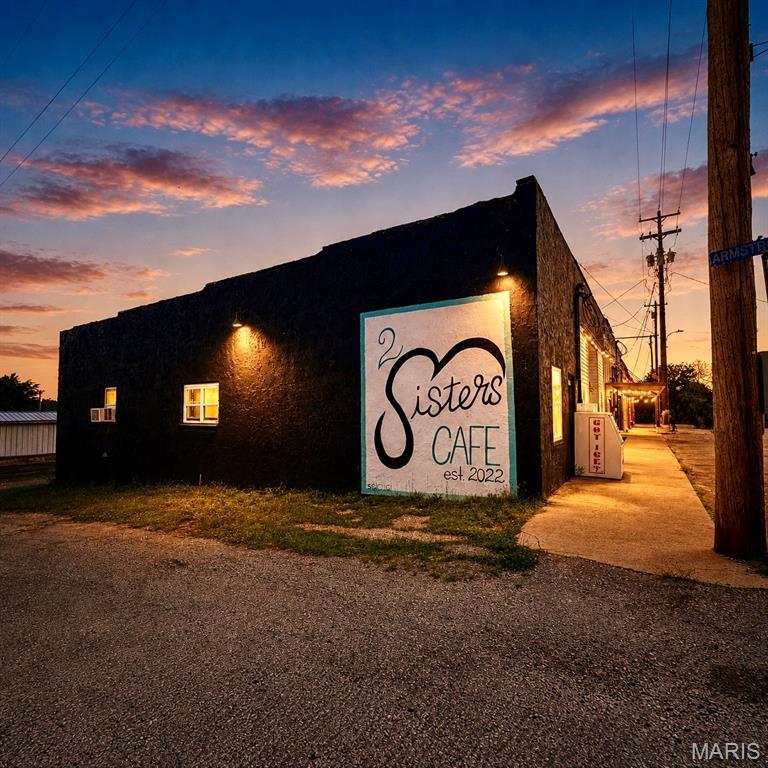 103 East State Road H, Stoutland, MO 65567