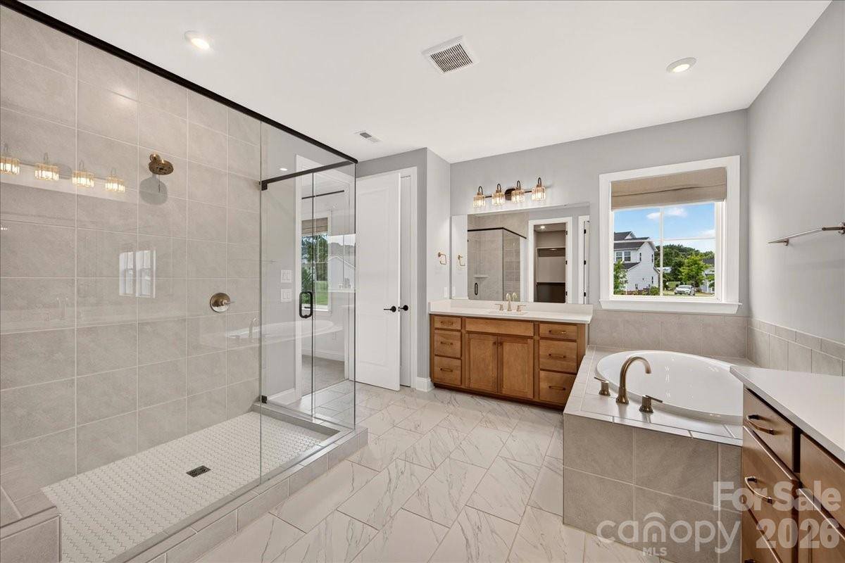 222 Lanyard Lane, Belmont, NC 28012