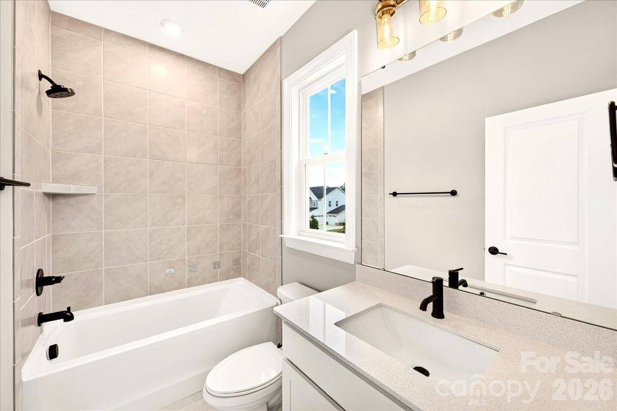 222 Lanyard Lane, Belmont, NC 28012