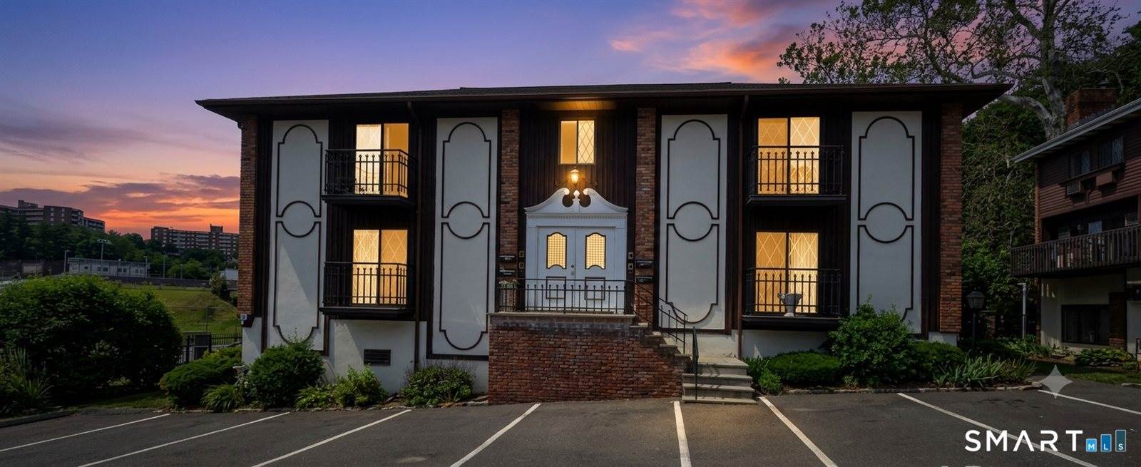 54 Hope, Stamford, CT 06906