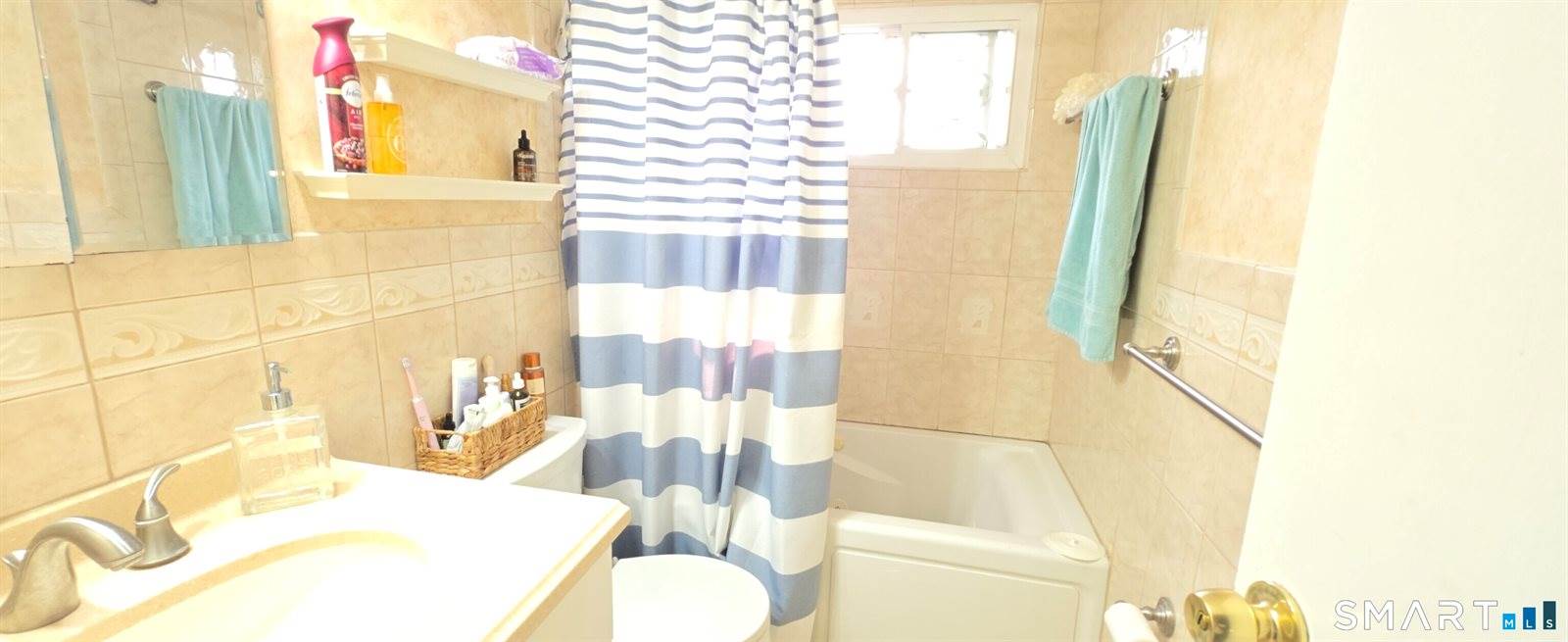 54 Hope, Stamford, CT 06906