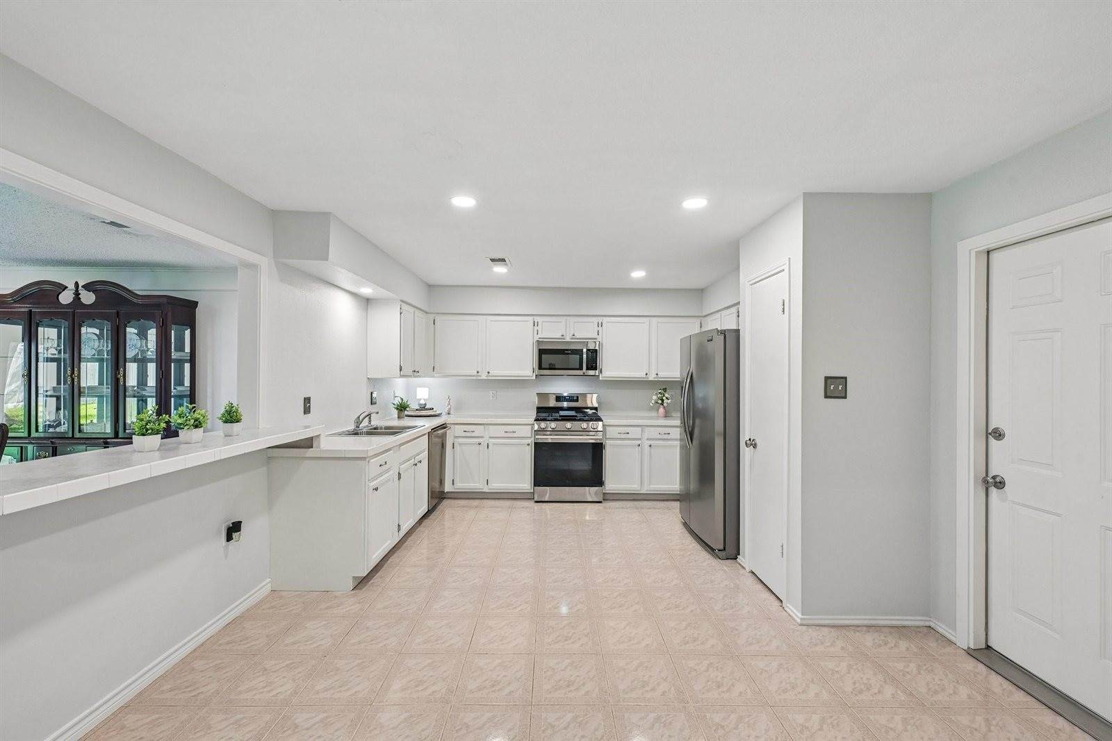 18015 Forest Cedars Drive, Houston, TX 77084
