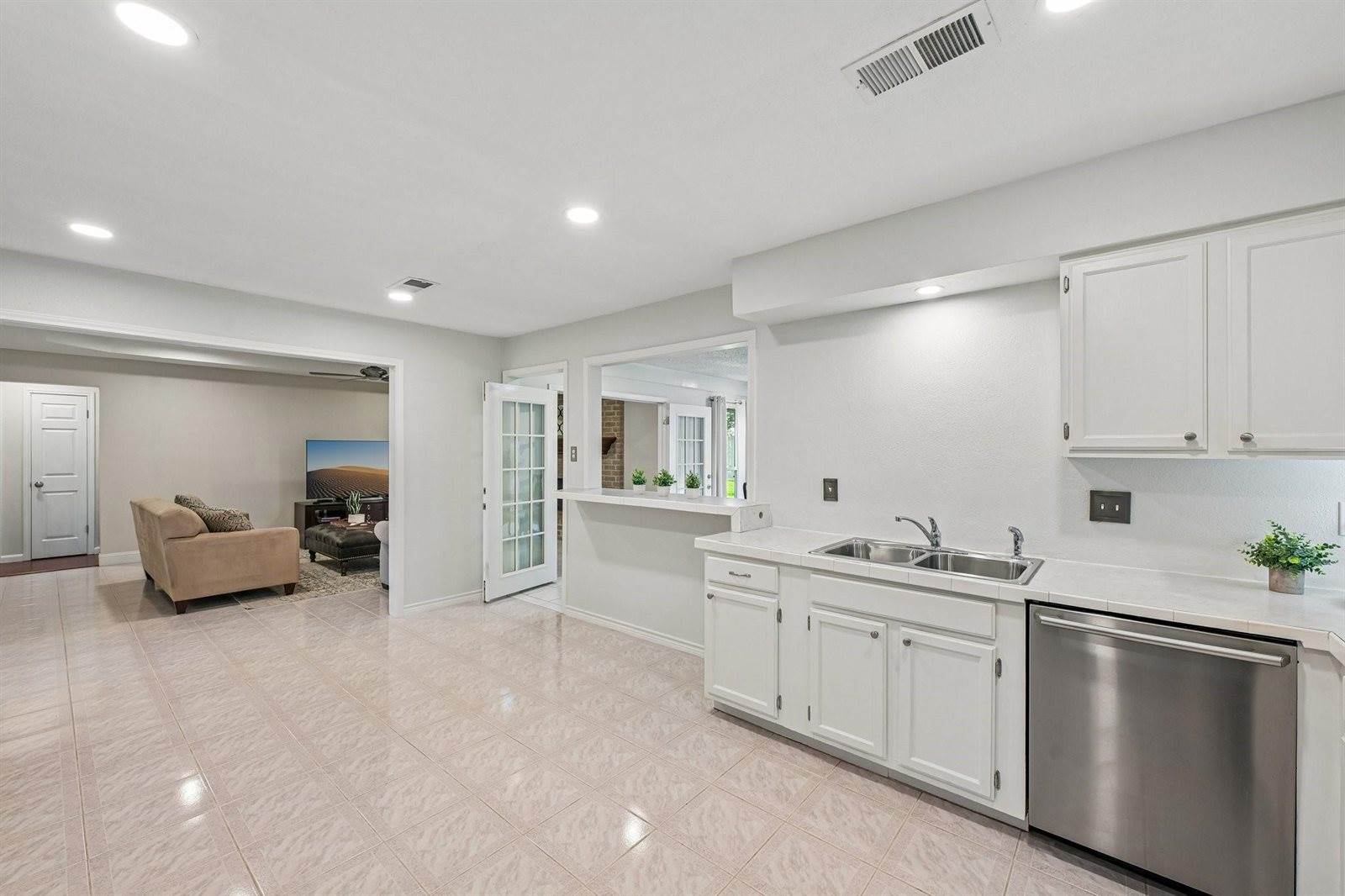 18015 Forest Cedars Drive, Houston, TX 77084
