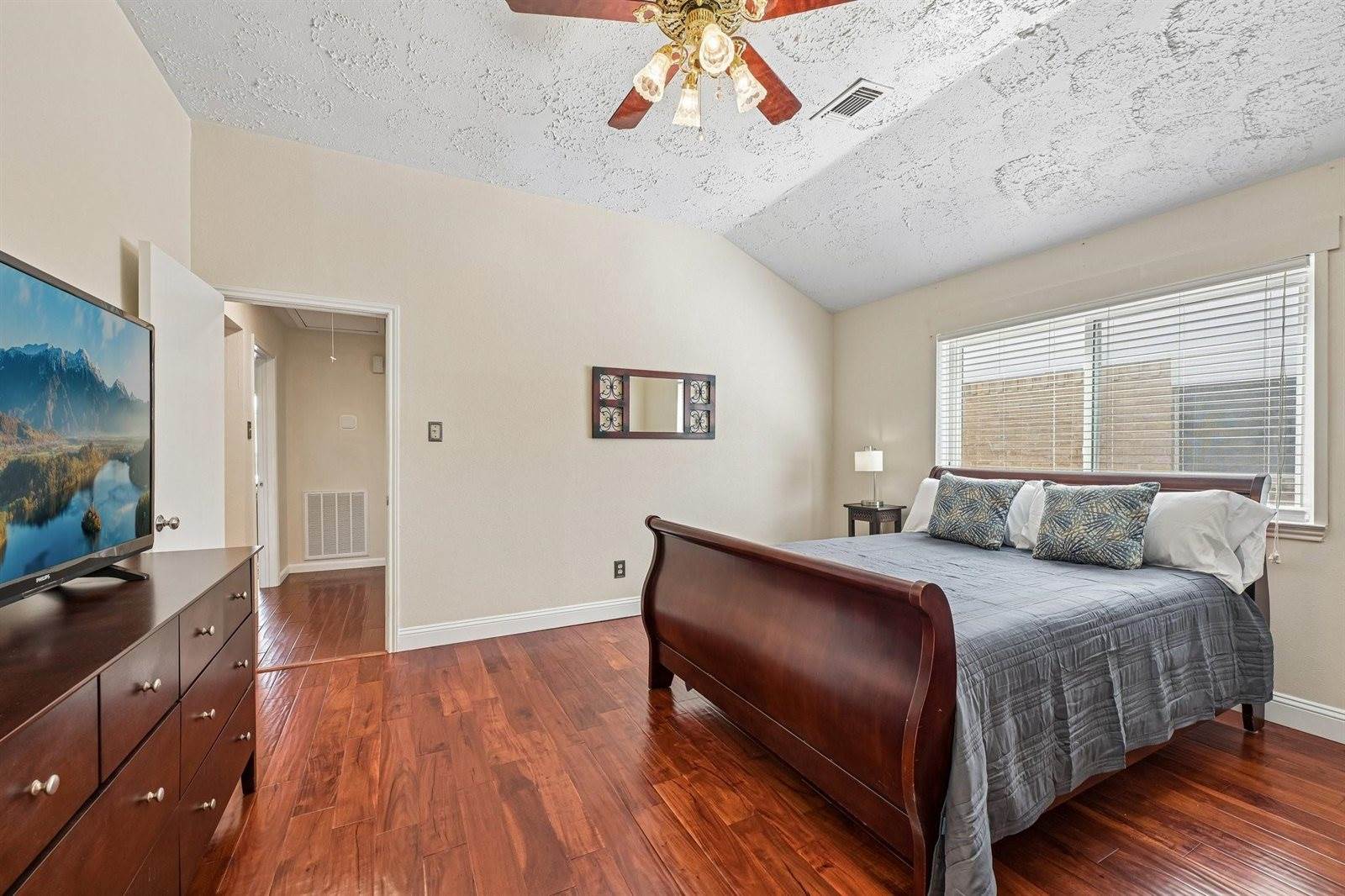 18015 Forest Cedars Drive, Houston, TX 77084