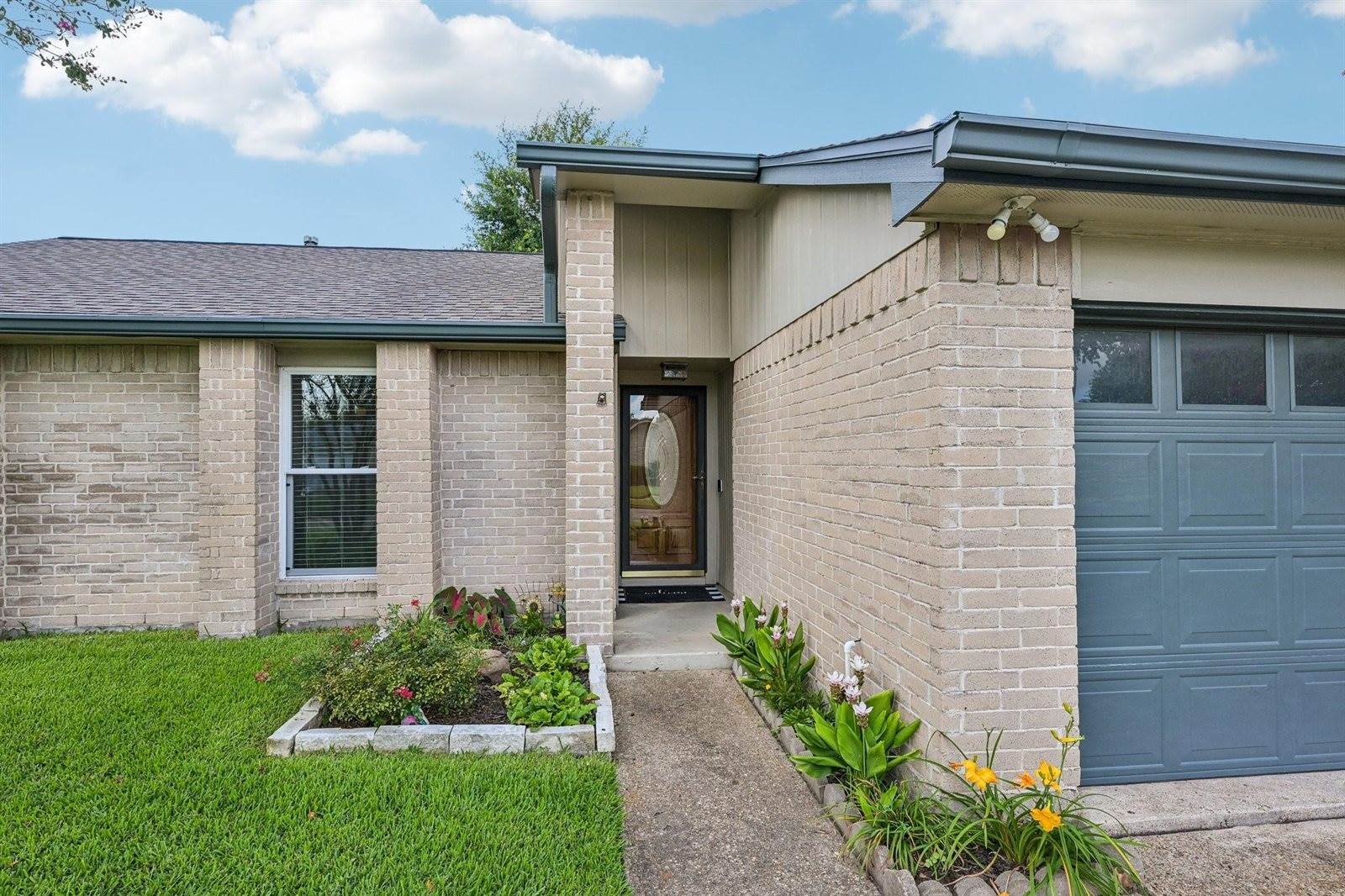 18015 Forest Cedars Drive, Houston, TX 77084