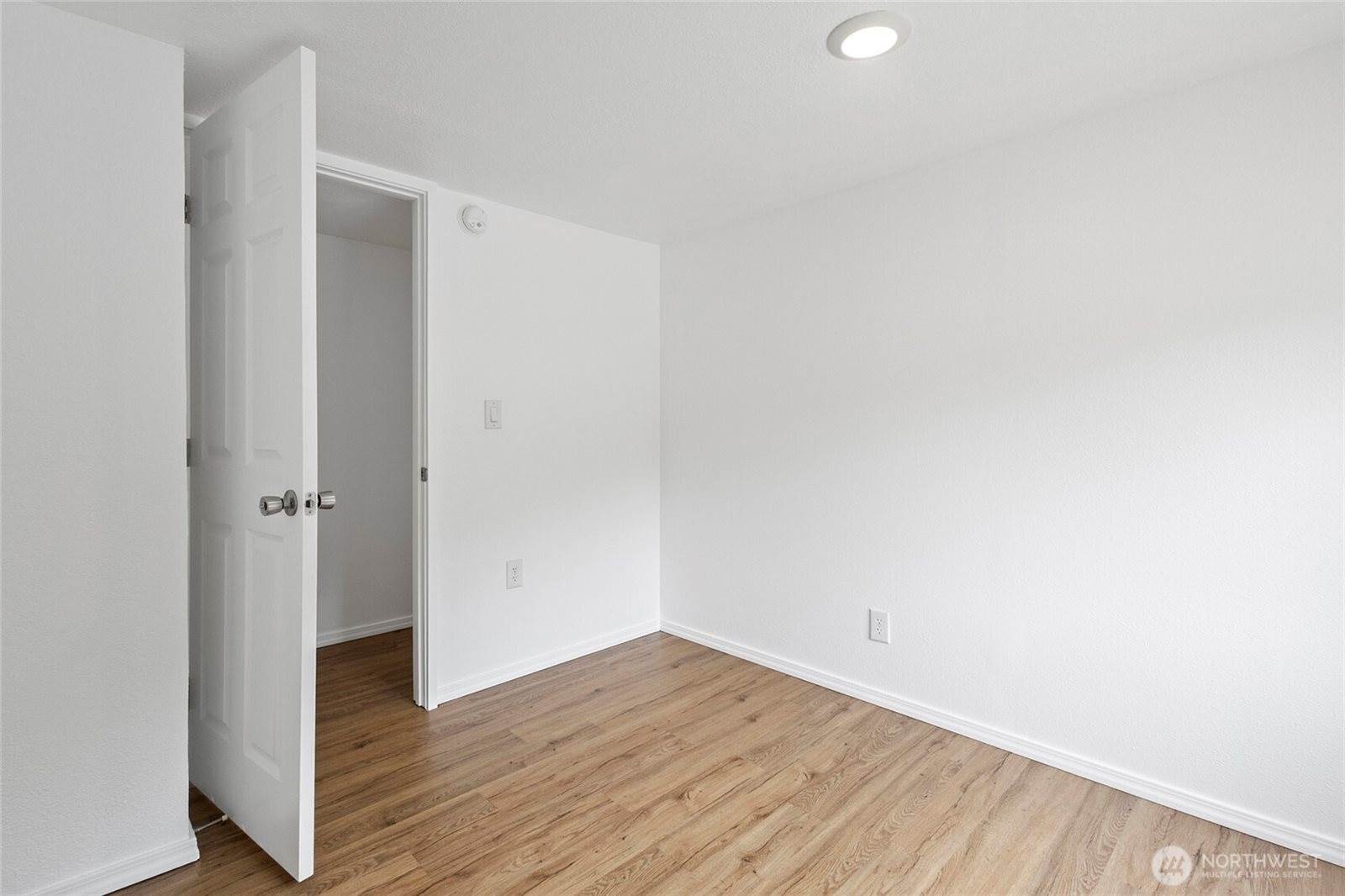 7545 South Dillard Avenue, Concrete, WA 98273
