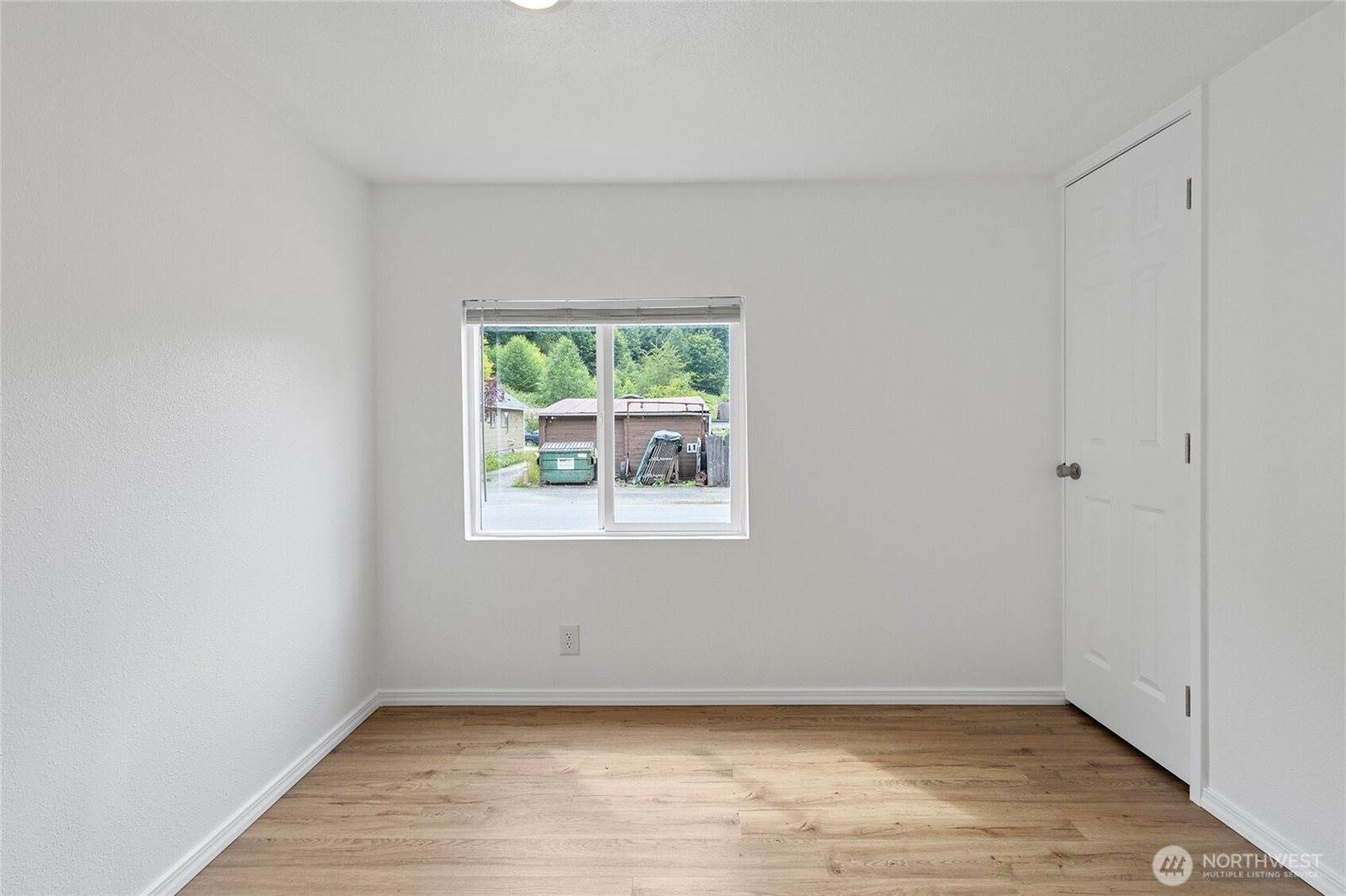 7545 South Dillard Avenue, Concrete, WA 98273