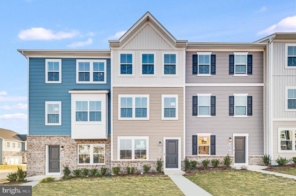 248 Swan Field Avenue, Ranson, WV 25438