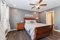9805 Oak Hammock Drive, Yorktown, IN 47396