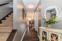 9805 Oak Hammock Drive, Yorktown, IN 47396