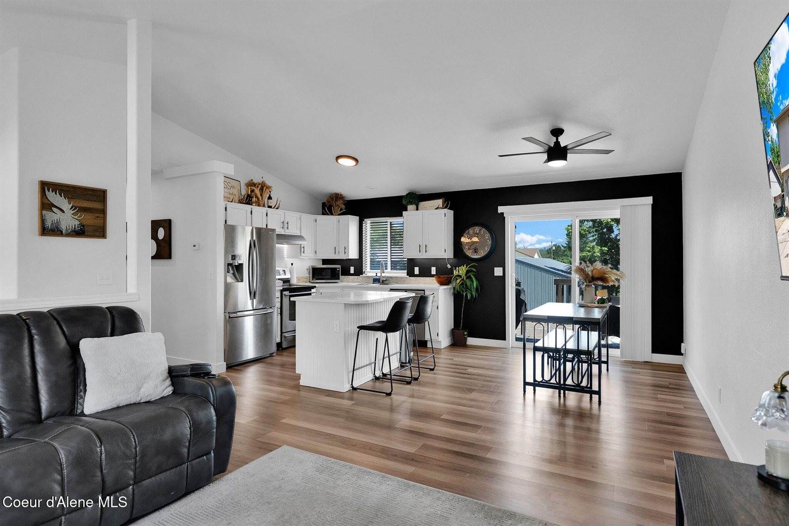1150 North Townsend Loop, Post Falls, ID 83854