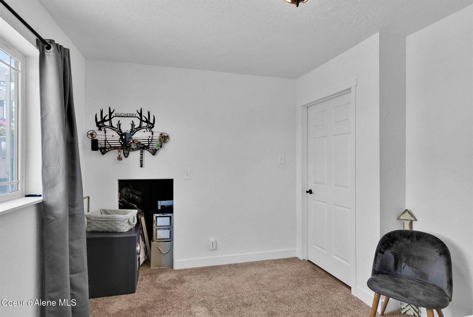 1150 North Townsend Loop, Post Falls, ID 83854