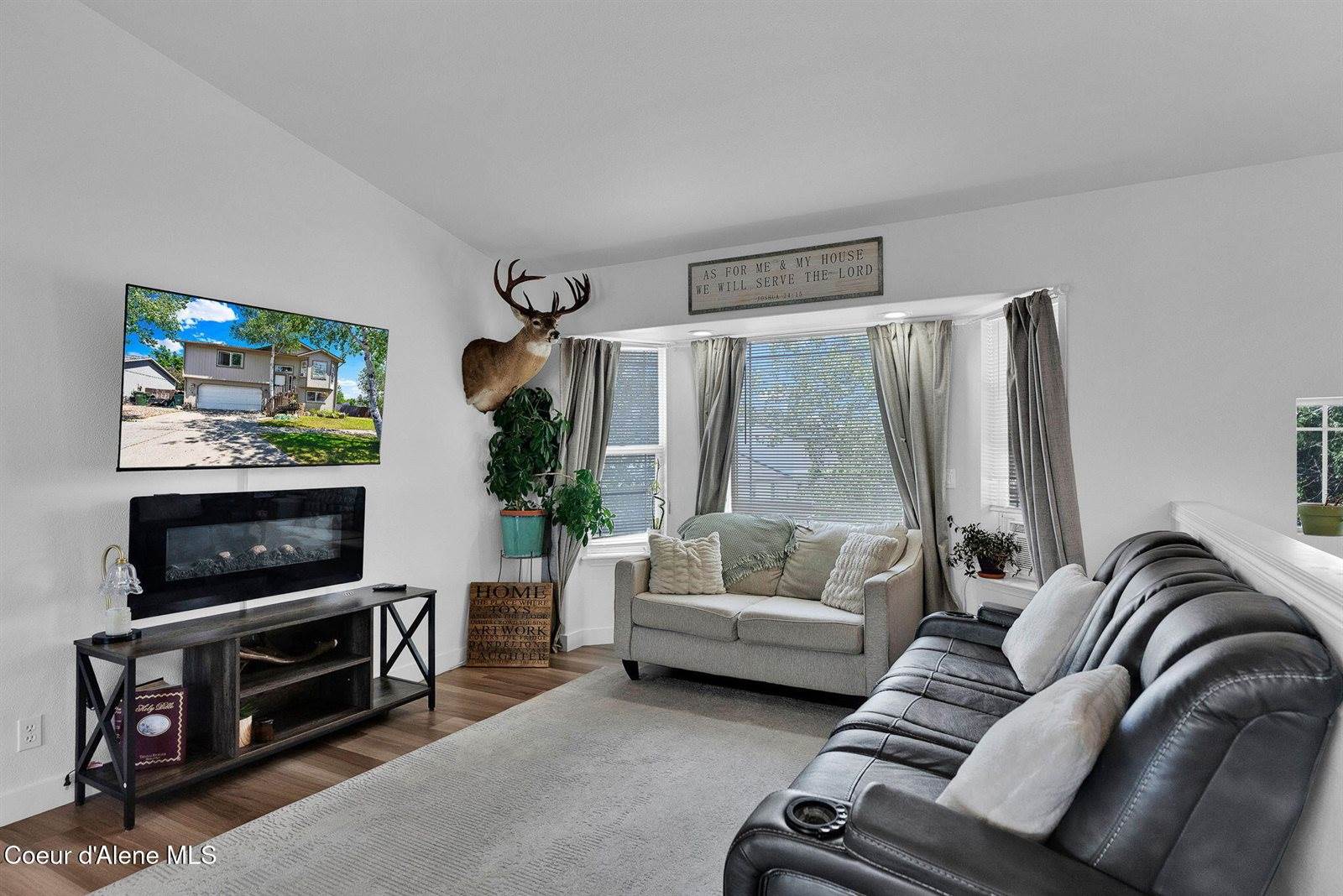 1150 North Townsend Loop, Post Falls, ID 83854