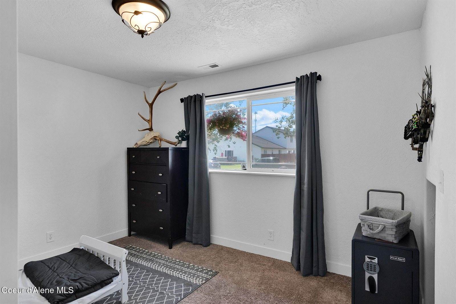 1150 North Townsend Loop, Post Falls, ID 83854