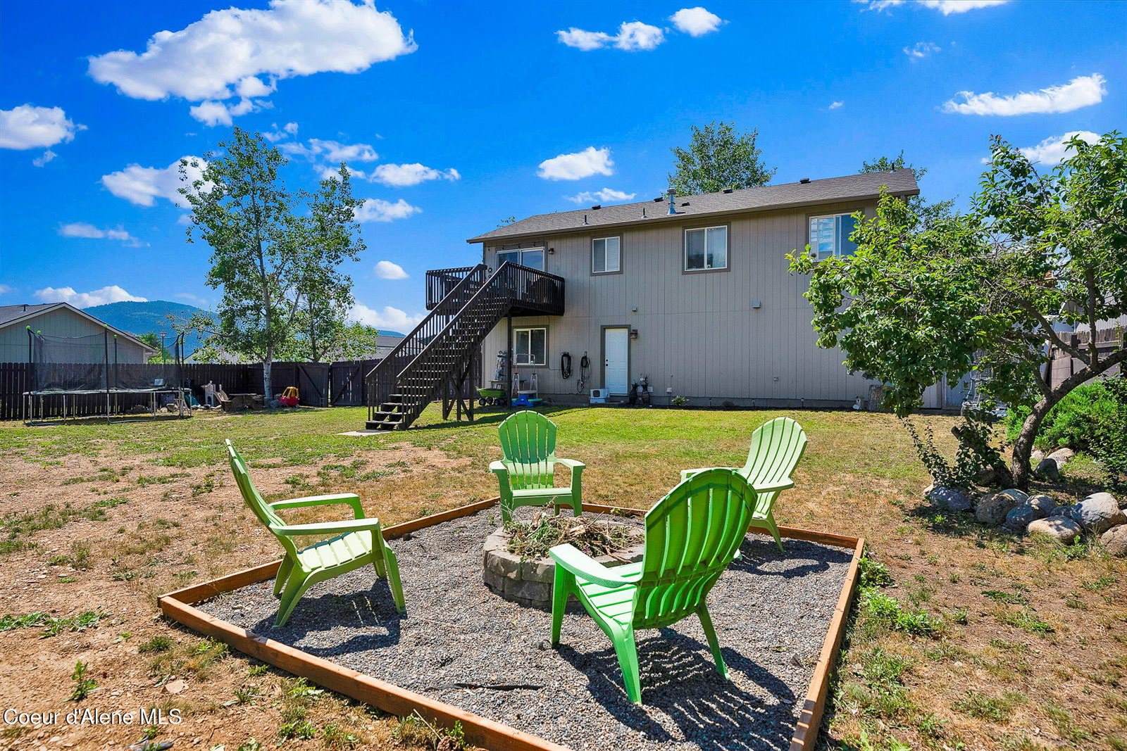 1150 North Townsend Loop, Post Falls, ID 83854