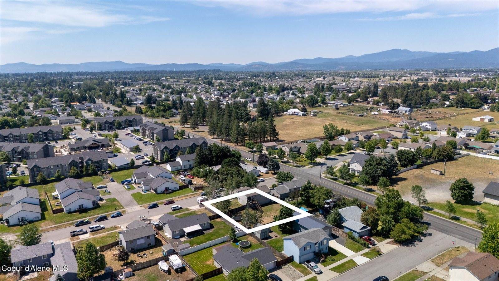 1150 North Townsend Loop, Post Falls, ID 83854