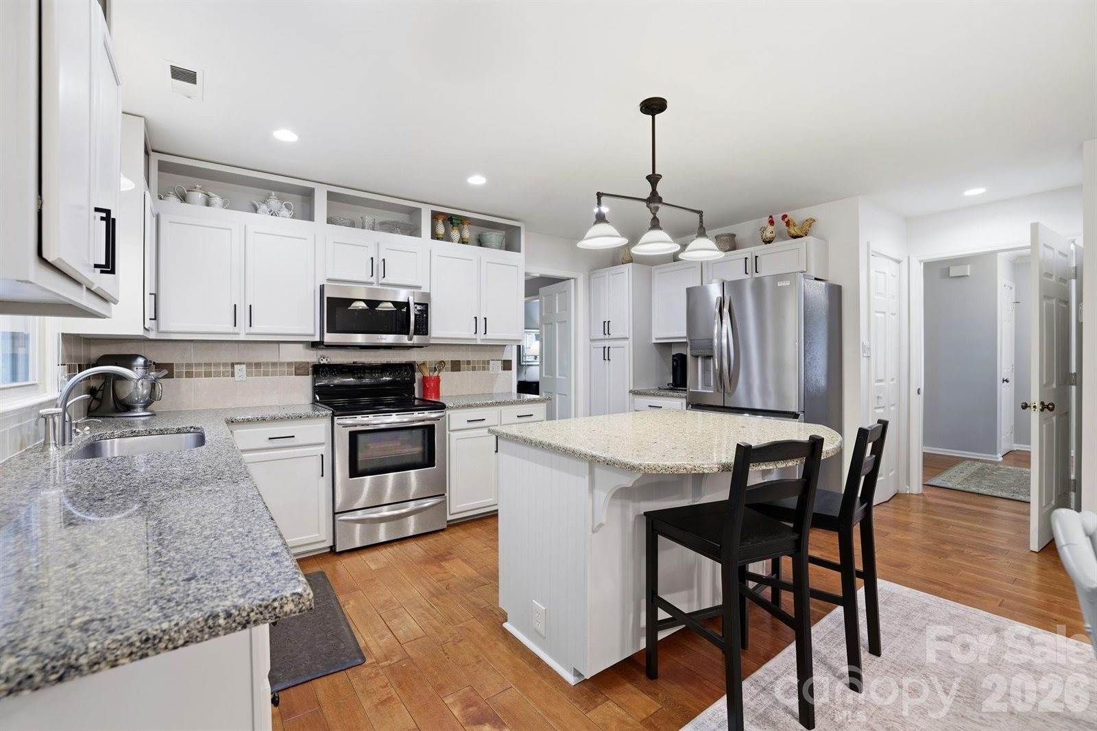 340 Walnut Point Drive, Matthews, NC 28105
