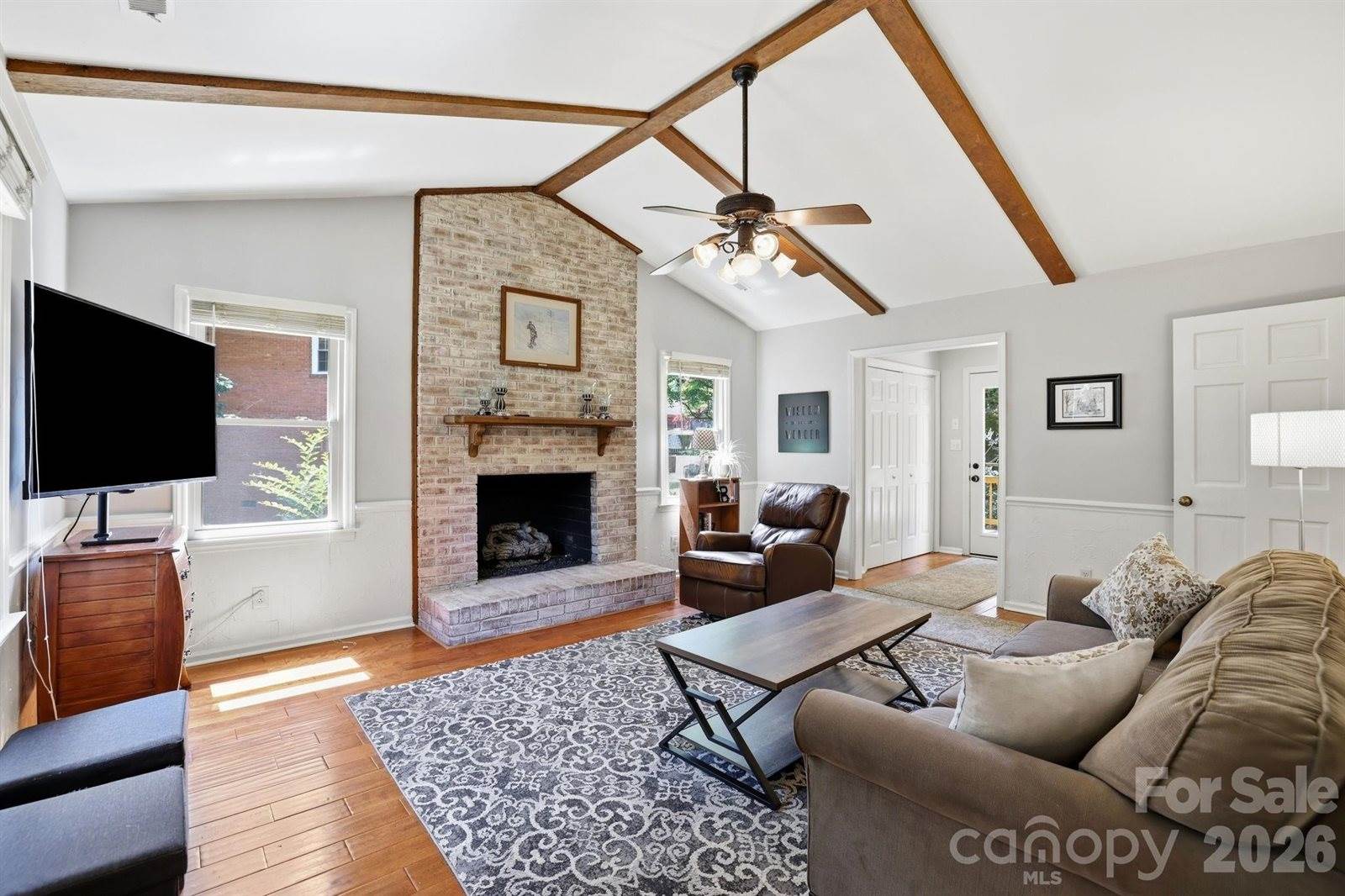 340 Walnut Point Drive, Matthews, NC 28105