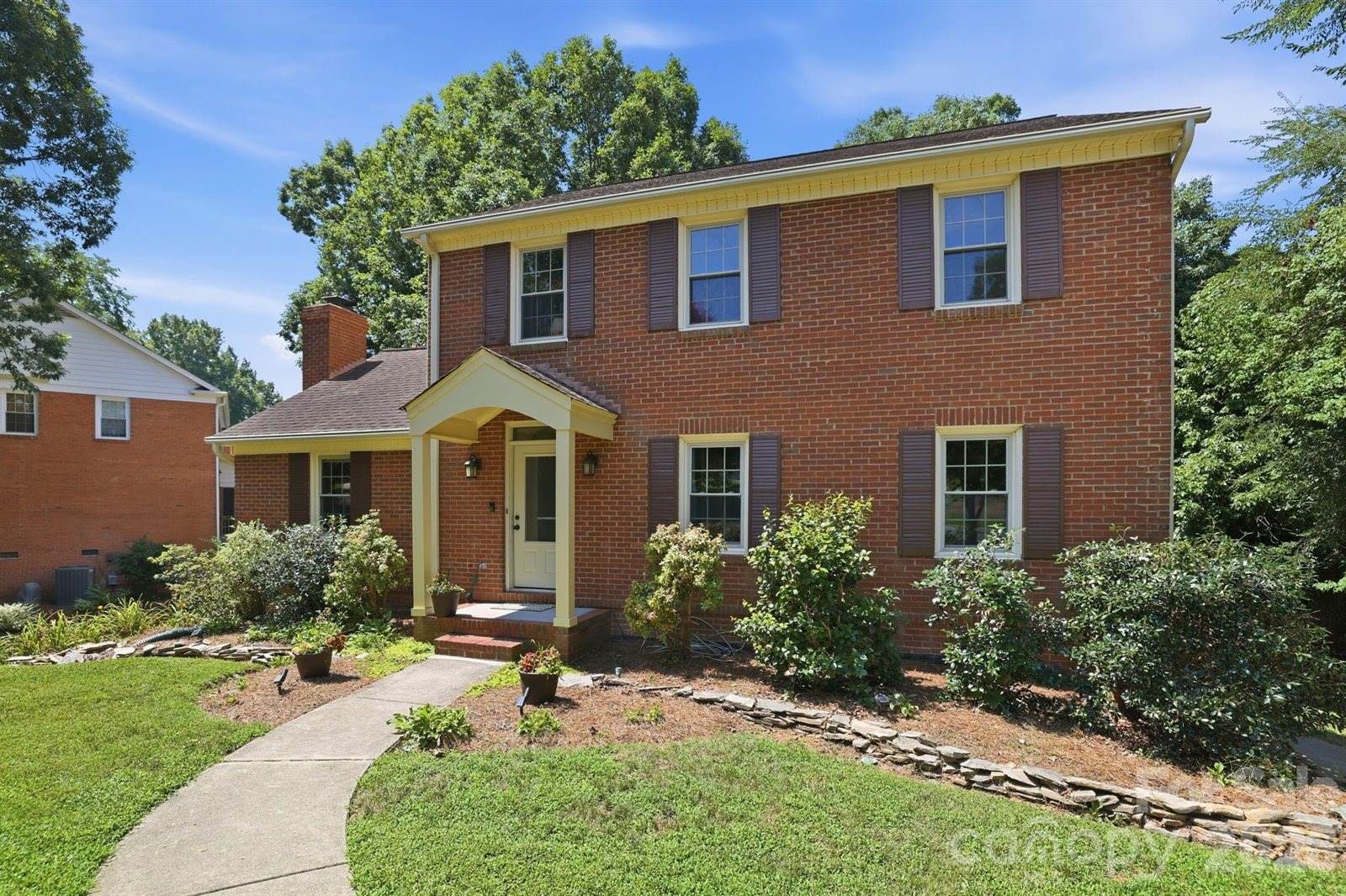 340 Walnut Point Drive, Matthews, NC 28105