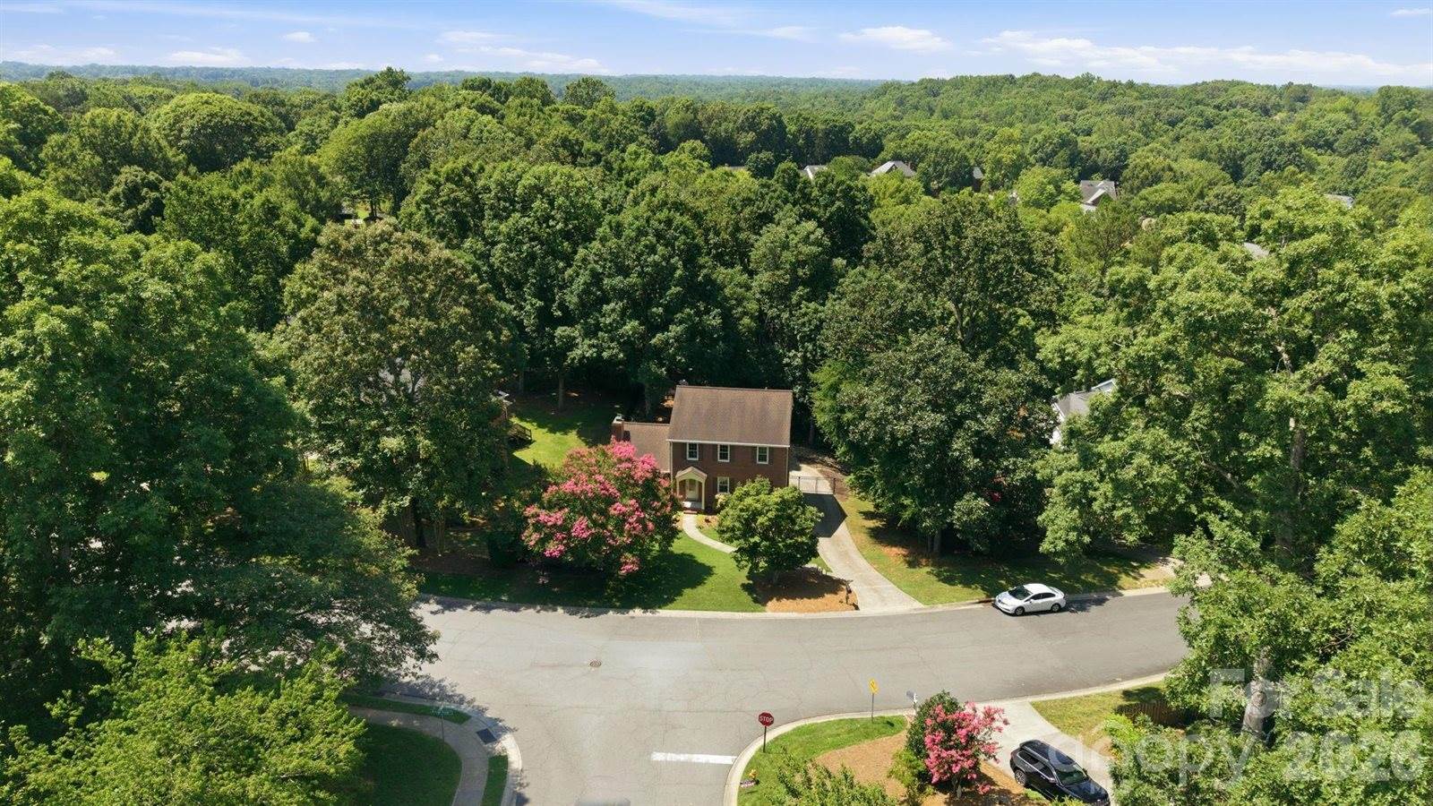 340 Walnut Point Drive, Matthews, NC 28105