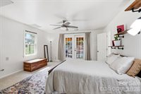 340 Walnut Point Drive, Matthews, NC 28105