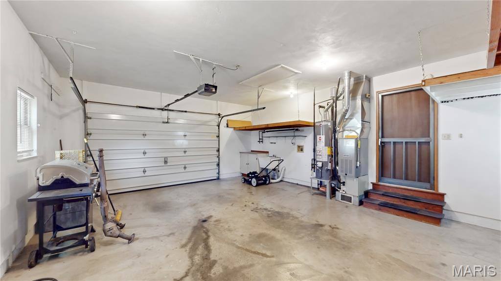 1905 Foster Drive, Belleville, IL 62226