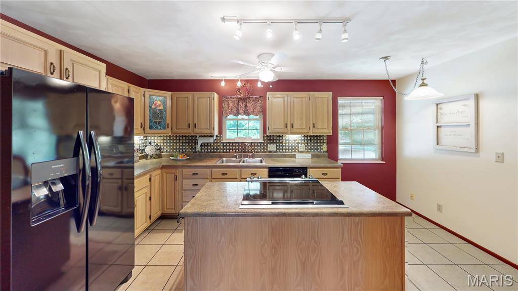 1905 Foster Drive, Belleville, IL 62226