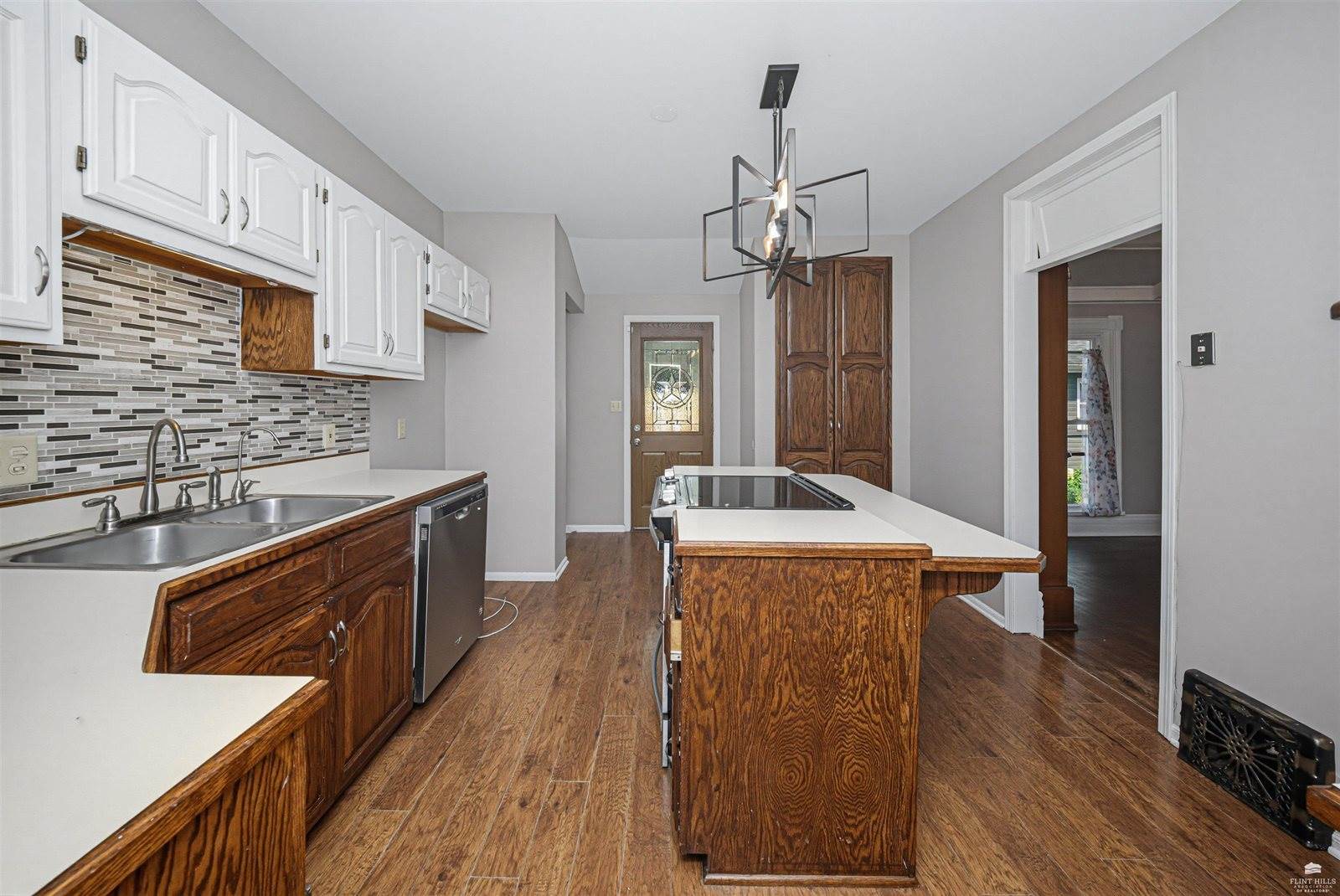 104 North Adams, Junction City, KS 66441