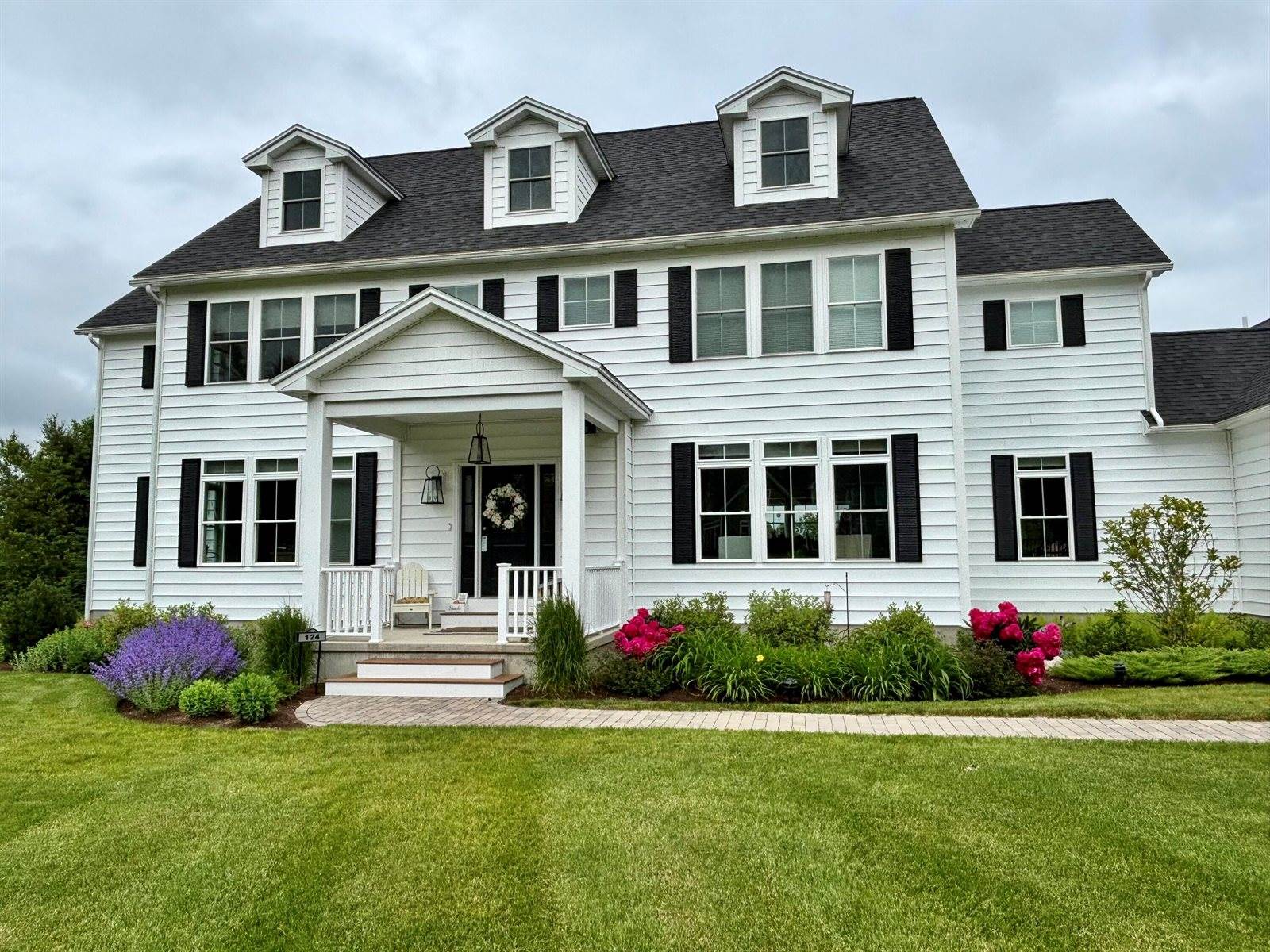124 Dunton Circle, Hampden, ME 04444
