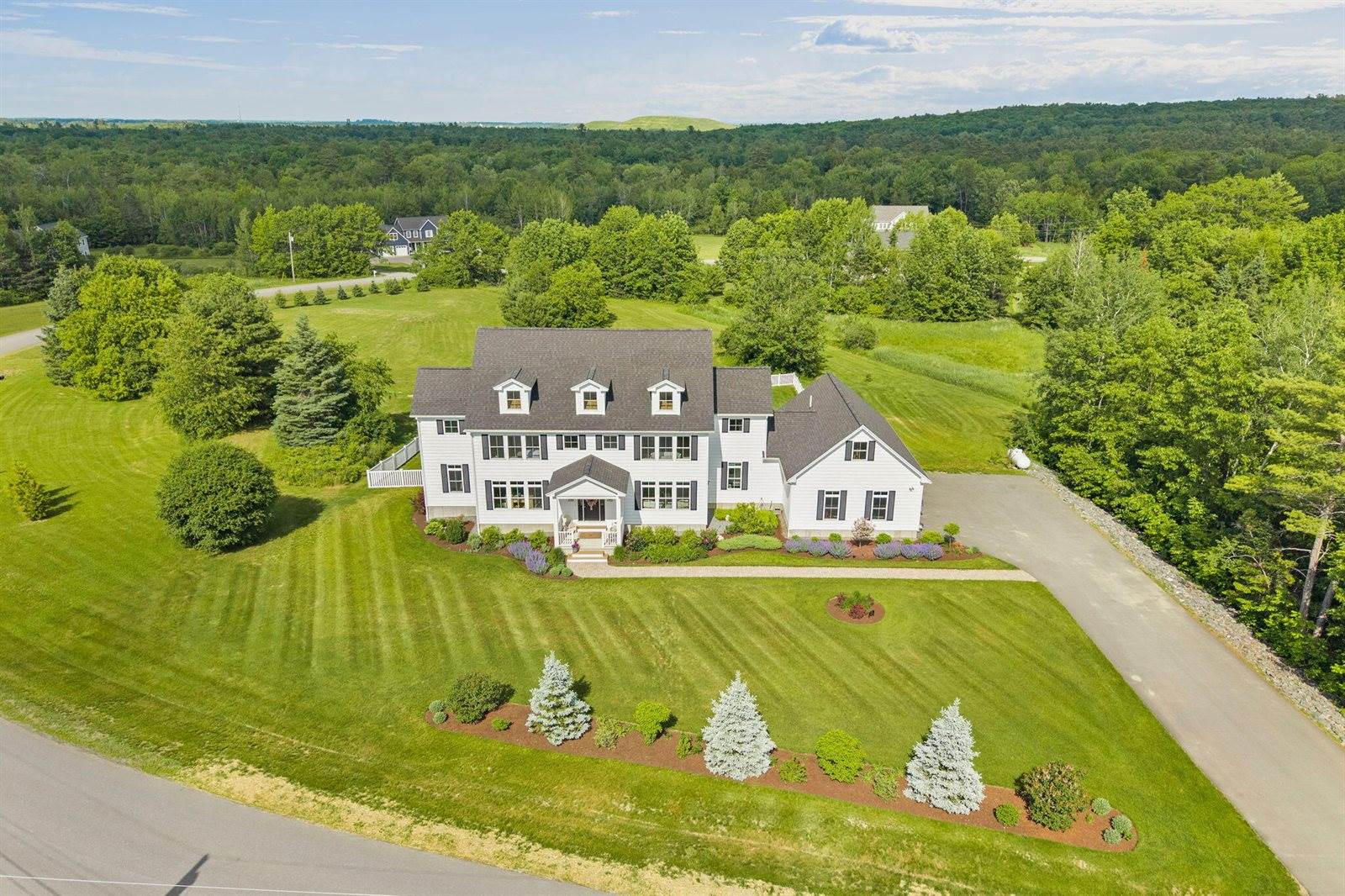 124 Dunton Circle, Hampden, ME 04444