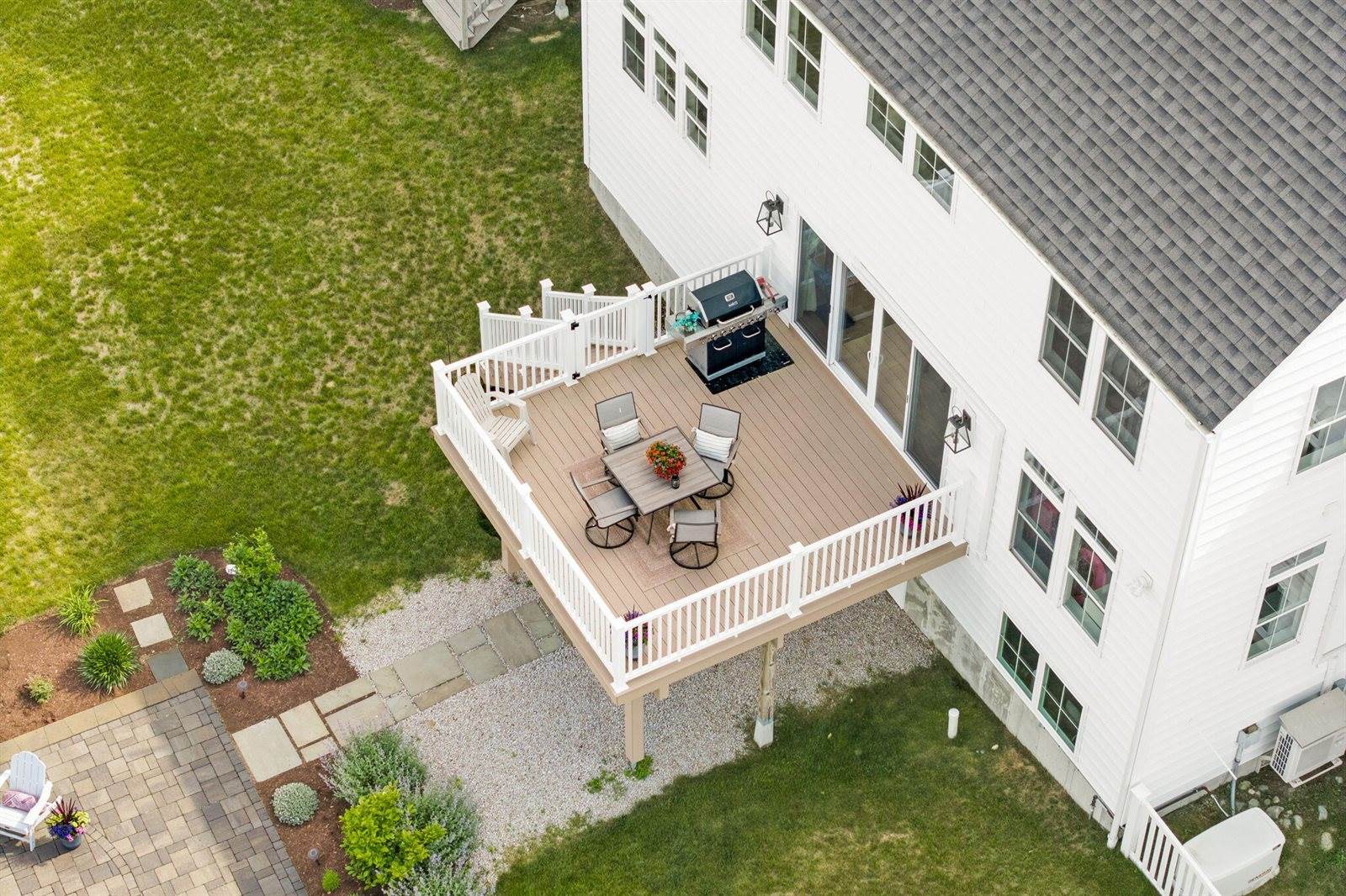 124 Dunton Circle, Hampden, ME 04444