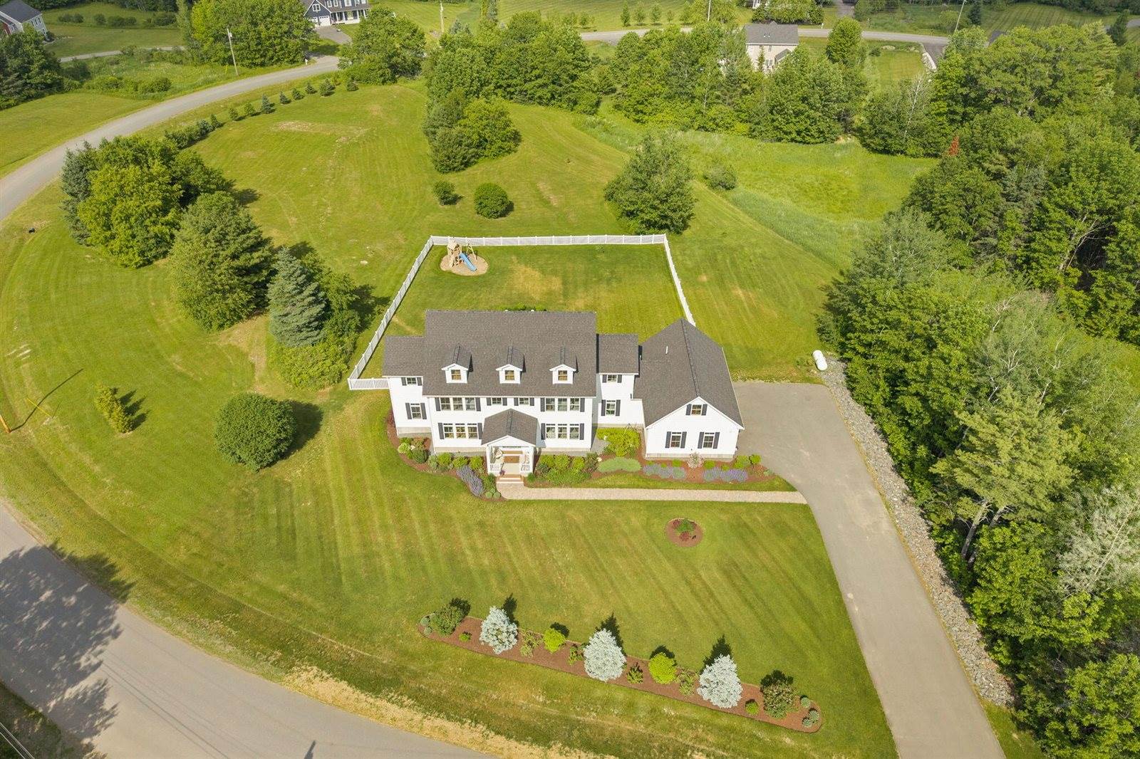 124 Dunton Circle, Hampden, ME 04444