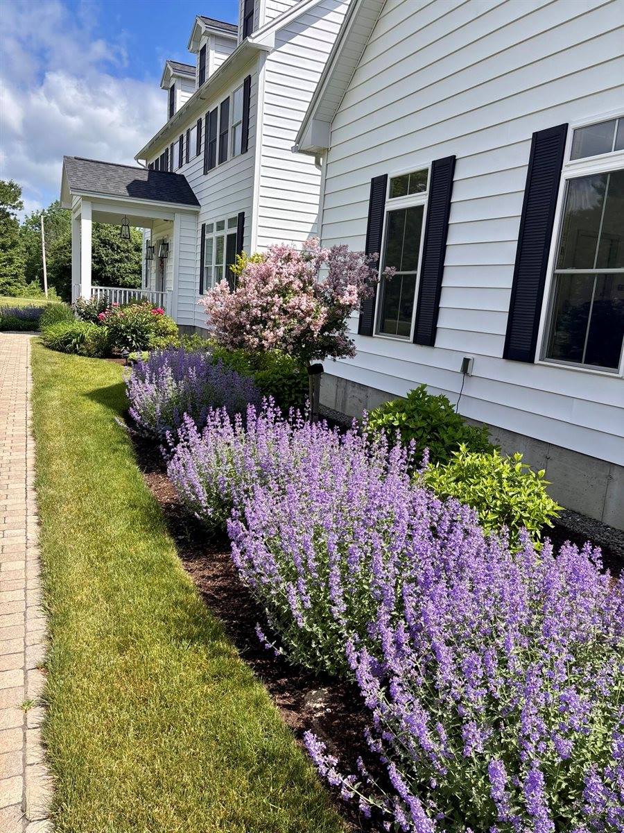 124 Dunton Circle, Hampden, ME 04444