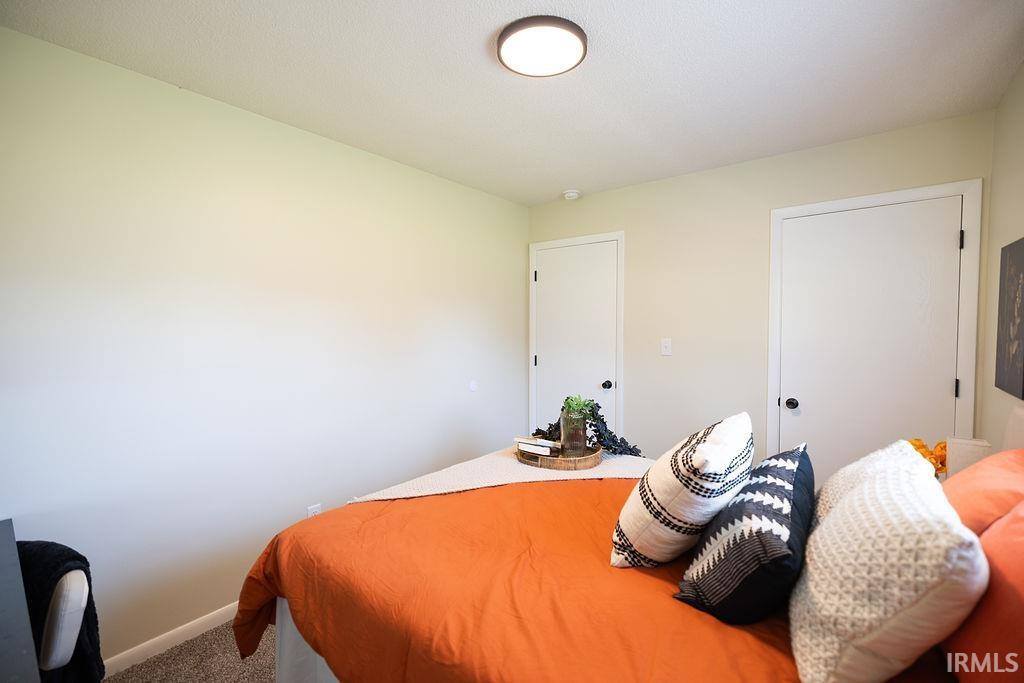 2155 S Fairfield Drive, Marion, IN 46953