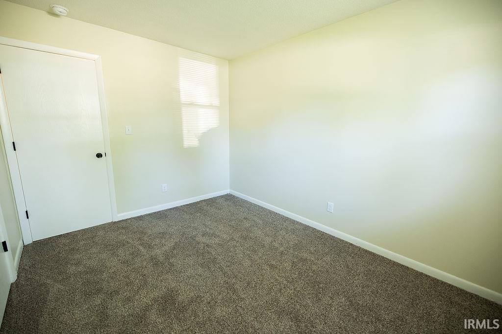 2155 S Fairfield Drive, Marion, IN 46953