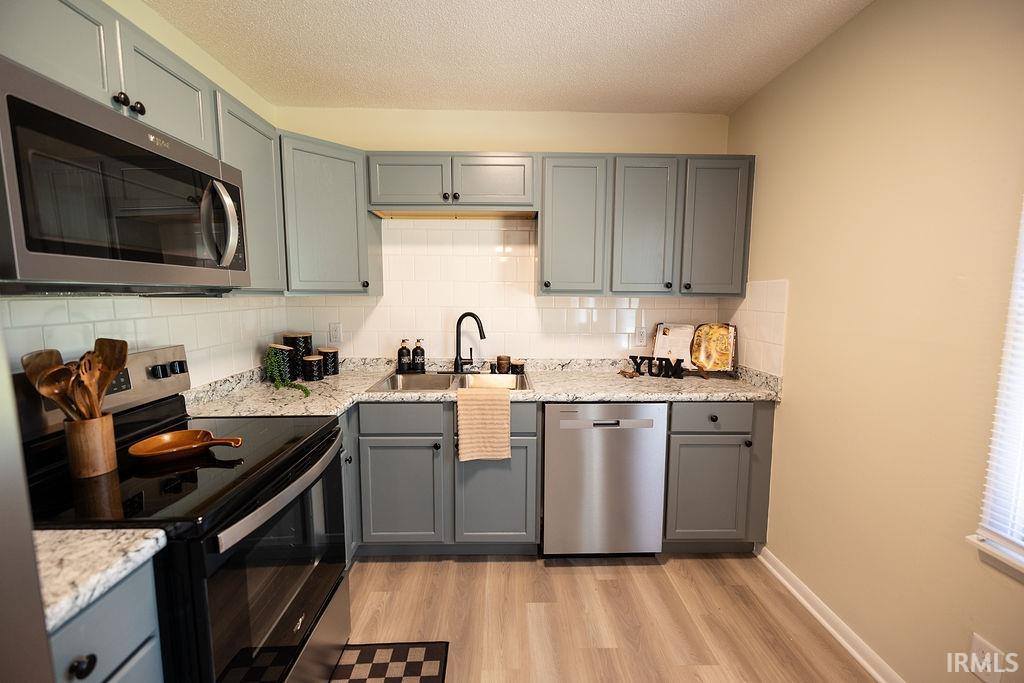 2155 S Fairfield Drive, Marion, IN 46953