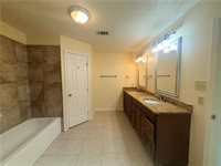 216 Woodridge Boulevard, Mandeville, LA 70471