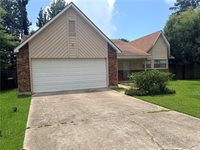 216 Woodridge Boulevard, Mandeville, LA 70471
