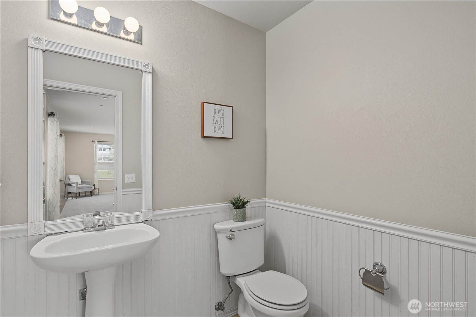 2292 Palisade Boulevard, Dupont, WA 98327