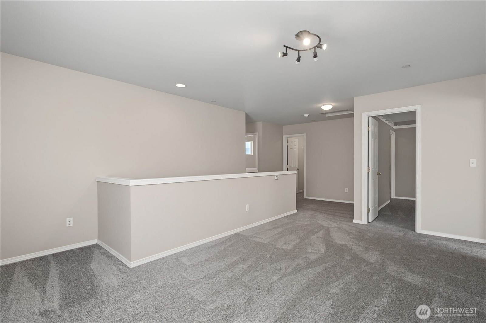 2292 Palisade Boulevard, Dupont, WA 98327