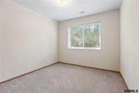 7108 South 183rd Street, Omaha, NE 68136