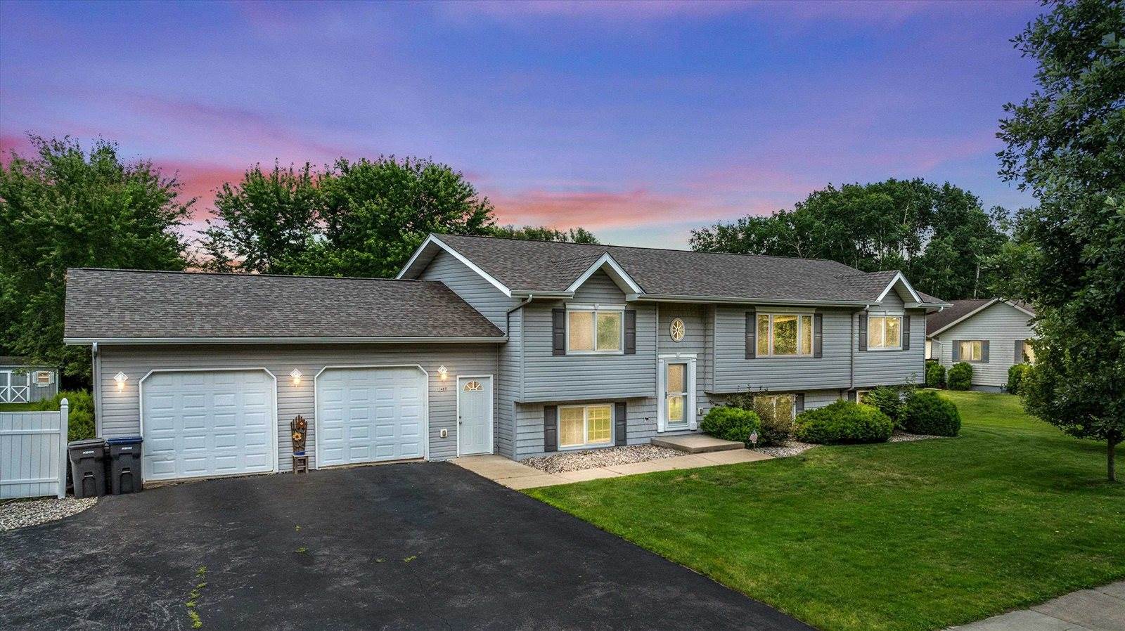 1407 S Washington Avenue, Marshfield, WI 54449