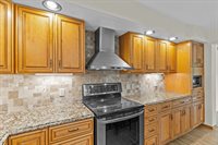1407 S Washington Avenue, Marshfield, WI 54449