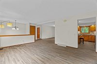1407 S Washington Avenue, Marshfield, WI 54449
