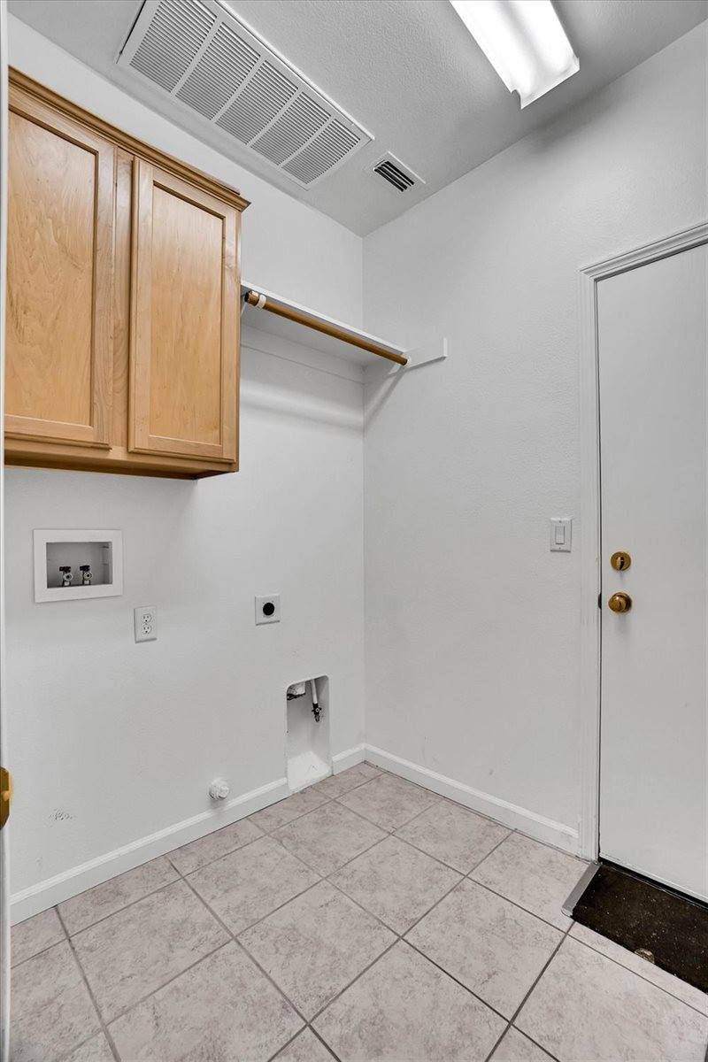 2314 Bay Horse Lane, Sacramento, CA 95835